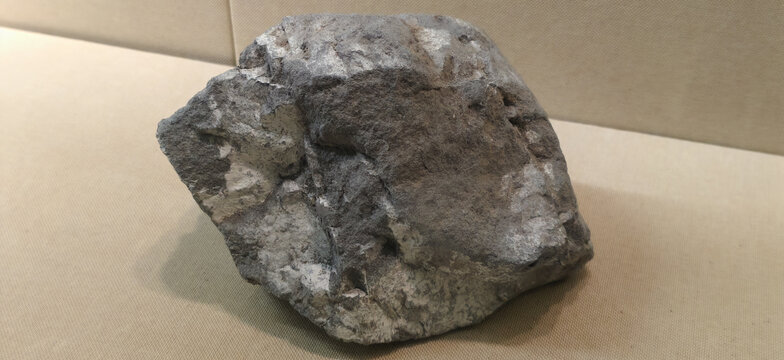 金属矿石