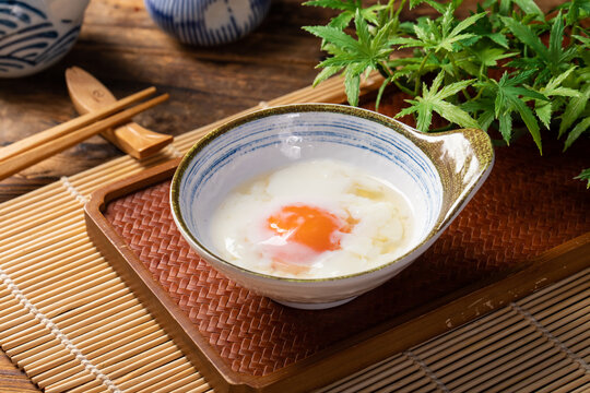 鸡蛋