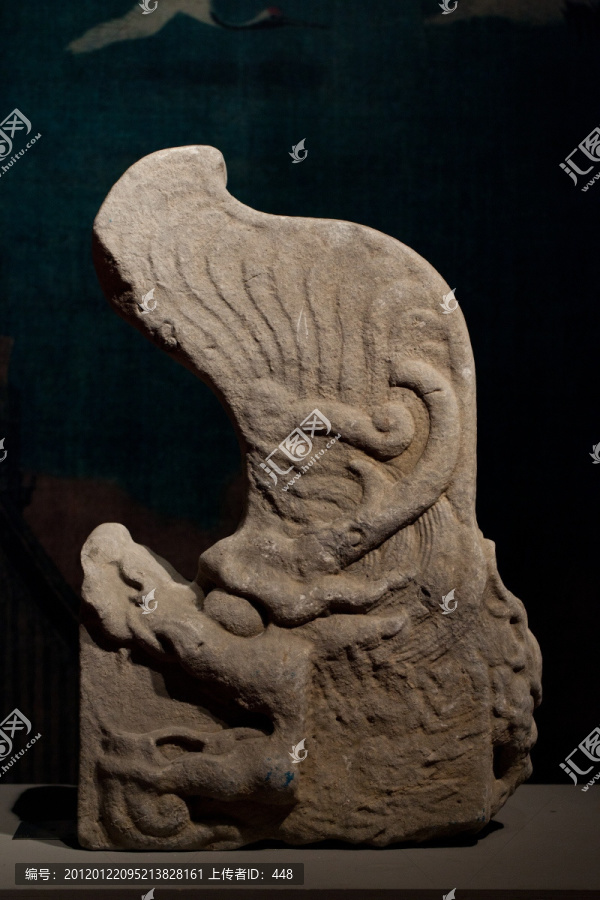 石鸱吻