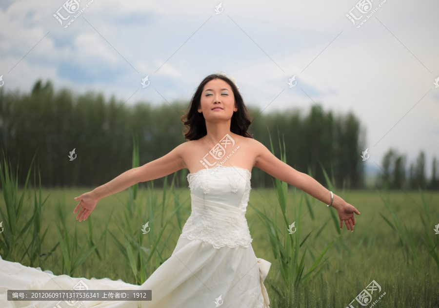 婚纱
