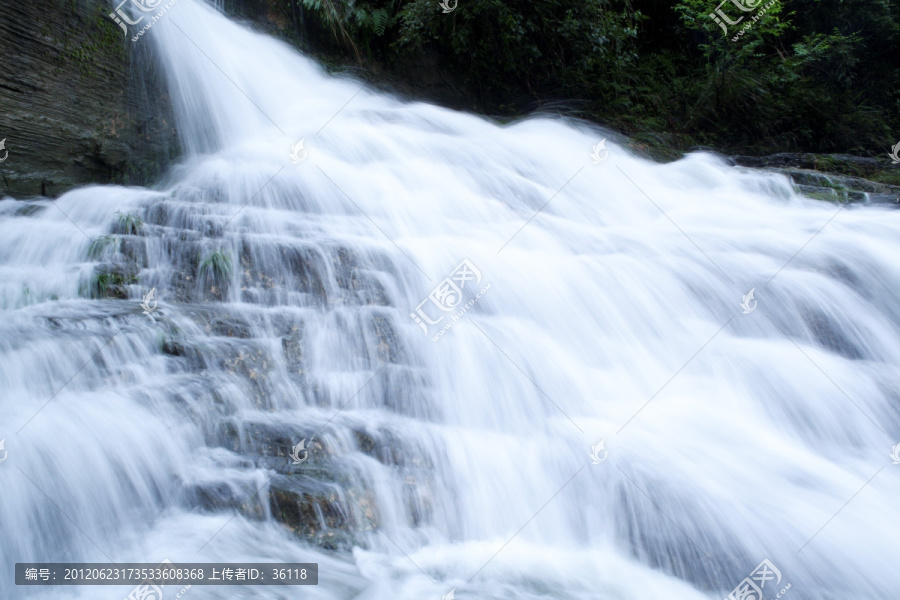 瀑布,高山流水