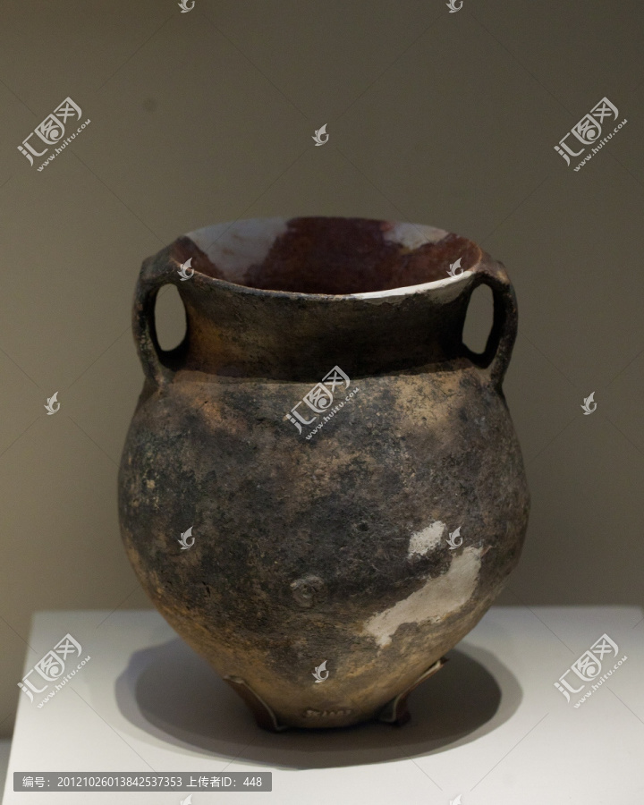 卡约文化陶罐