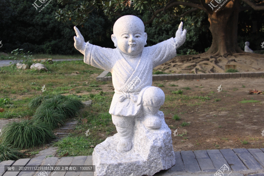 儿童雕塑