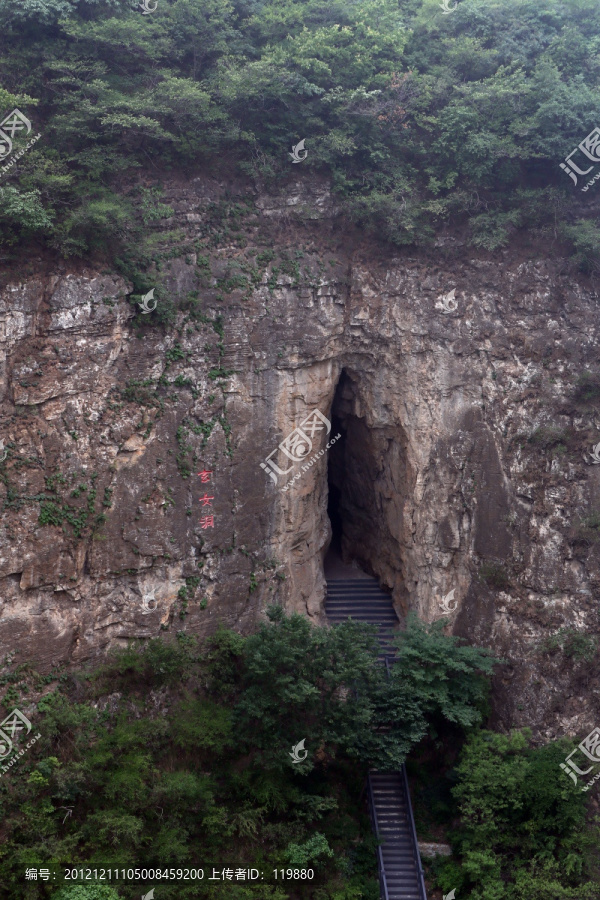 圣莲山玄女洞