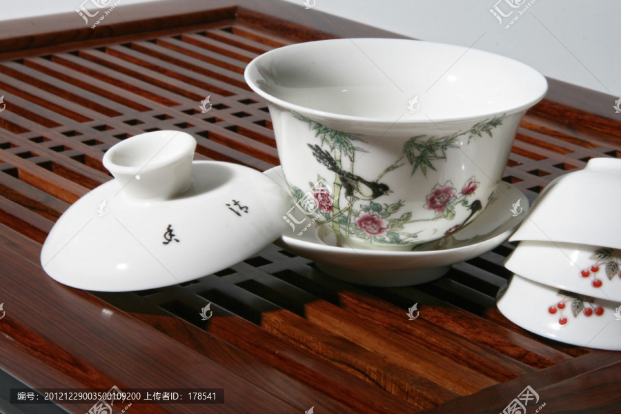 白瓷印花茶具,功夫茶具