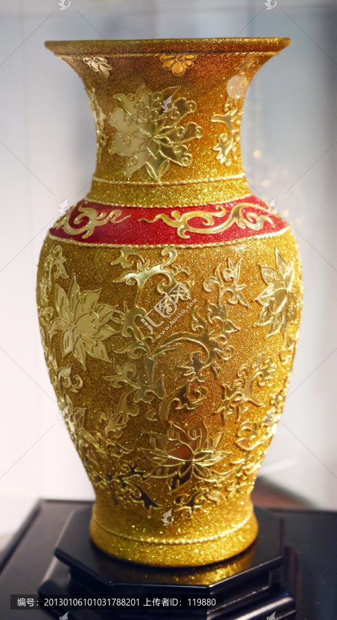金瓶