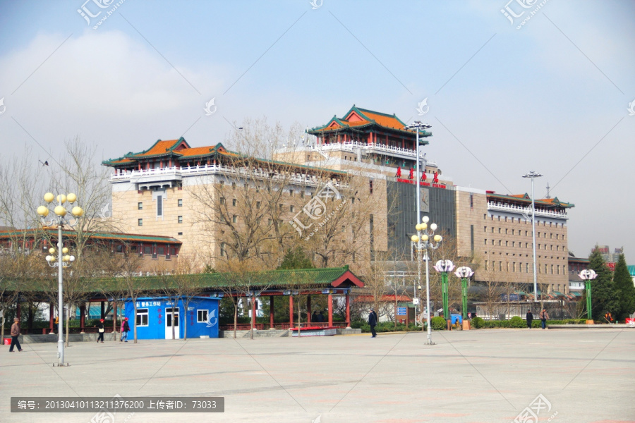 北京西站和广场