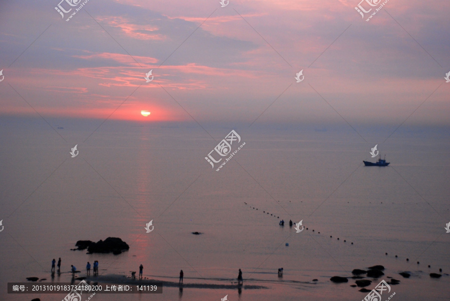 鸽子窝公园日出,赶海拾贝,天空