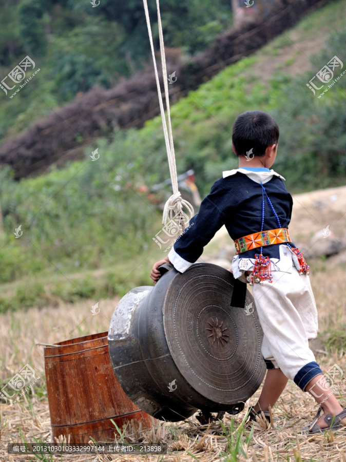 铜鼓,瑶族儿童