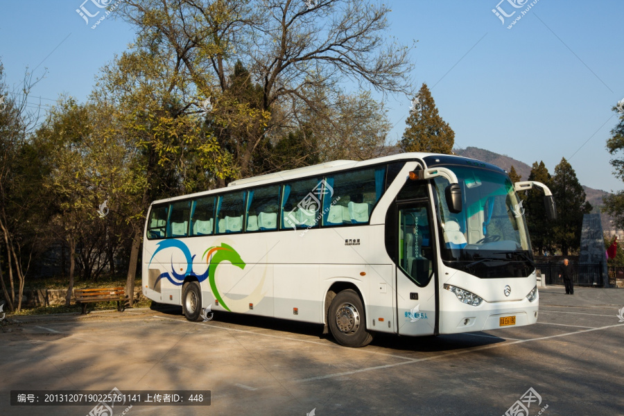 旅行车,大轿车