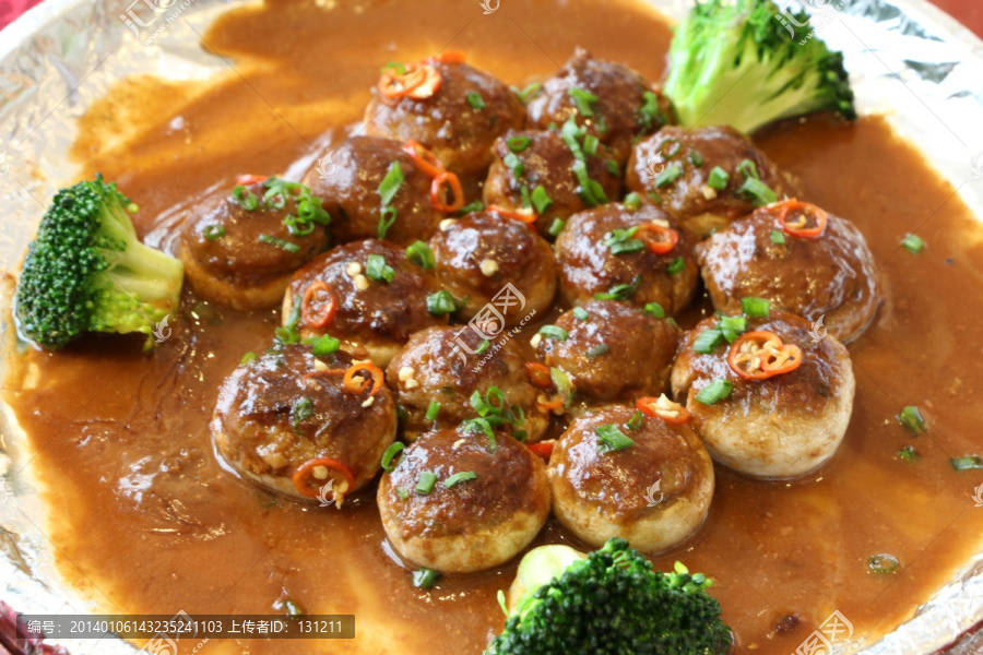 鹅肝酱焗蘑菇