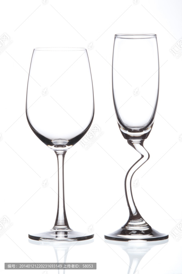 玻璃杯