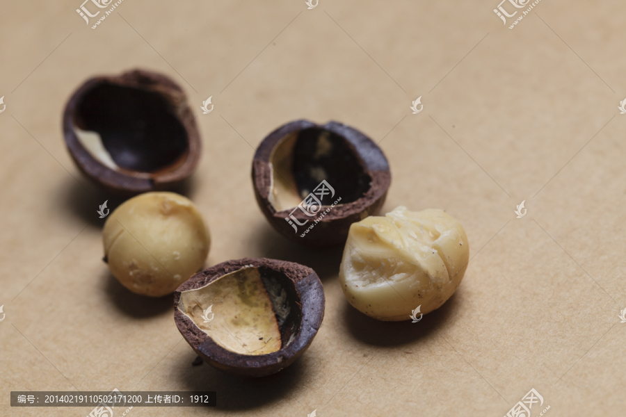 澳洲坚果