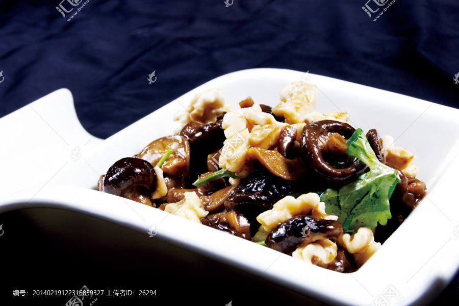 小香菇桃仁