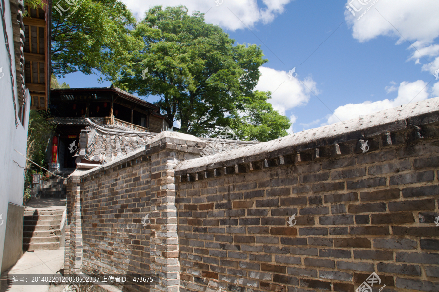 丽江古城砖墙