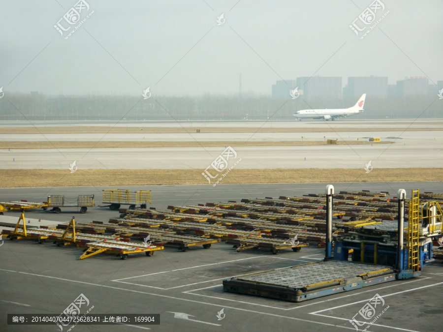 机场行李托车