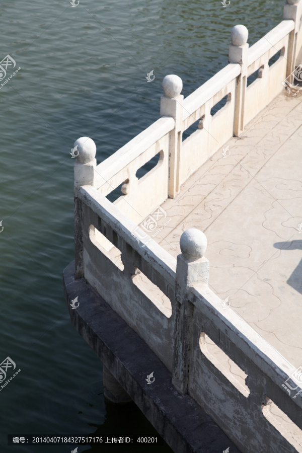 水上桥面栏杆