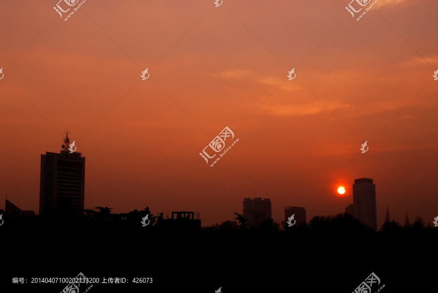 城市黄昏