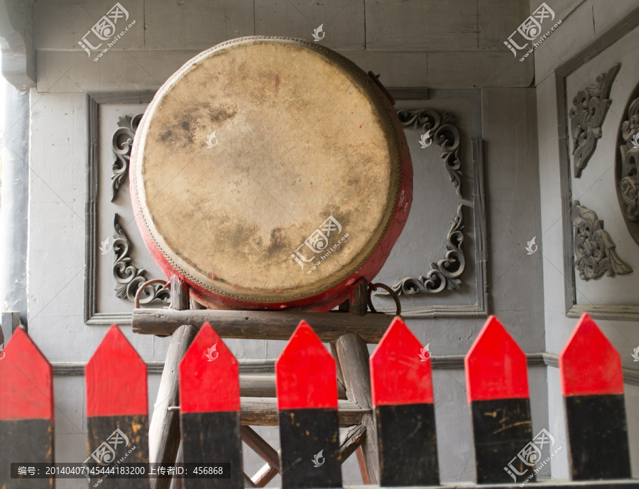 衙门,击鼓