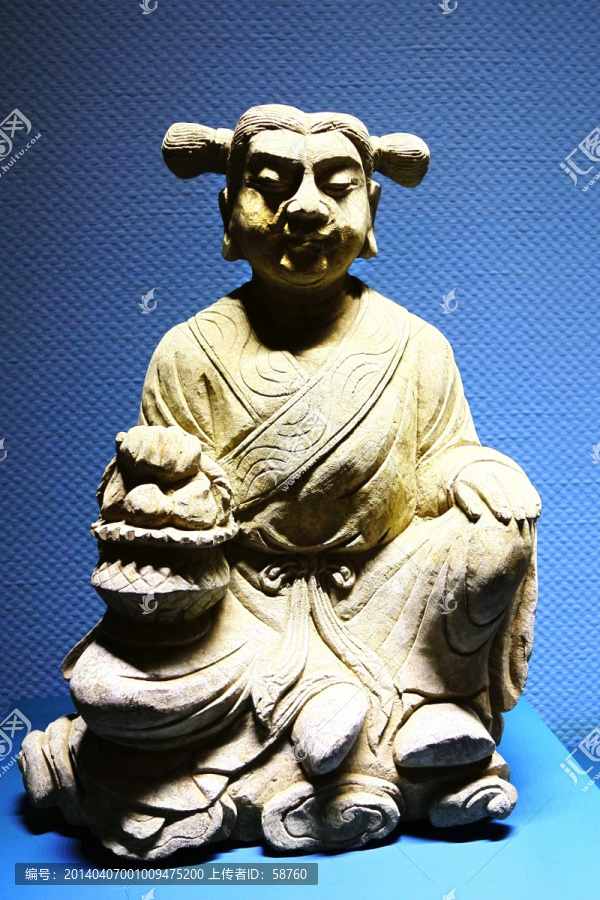 石雕蓝采和像