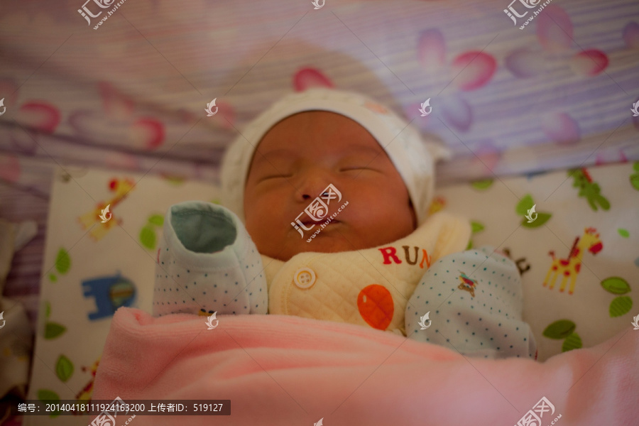 婴儿