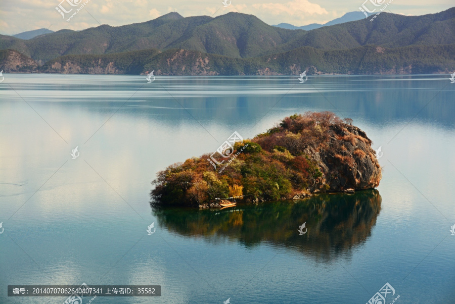 泸沽湖风景区岛屿