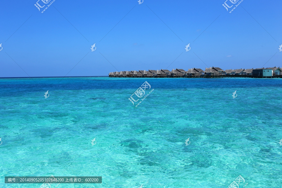 马尔代夫清澈海水