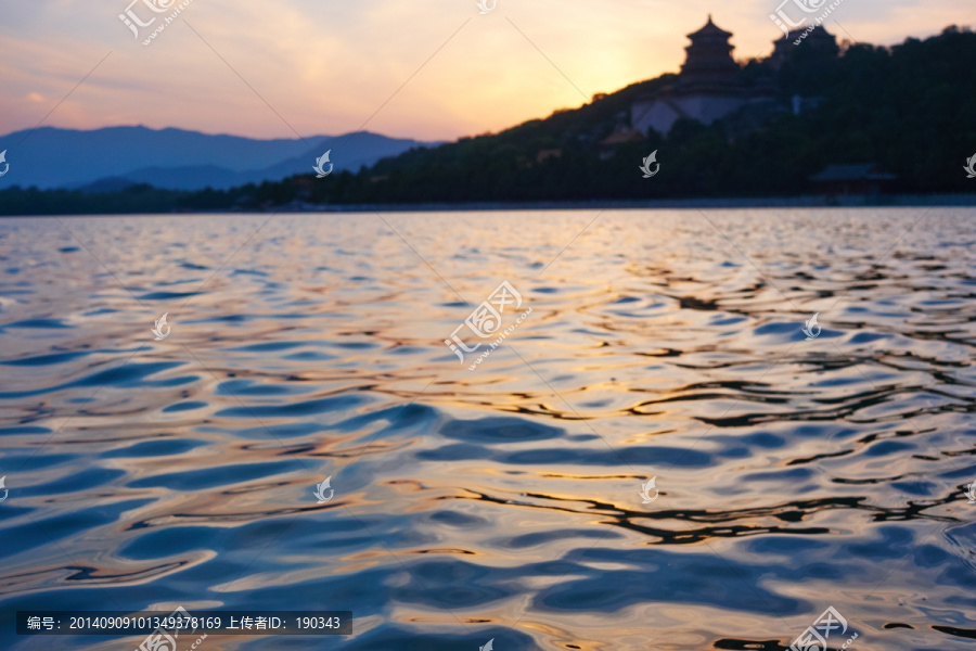 颐和园夜景jpg