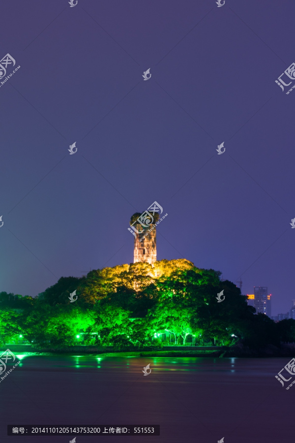 江心东塔
