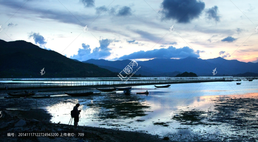 海洋山坡风景