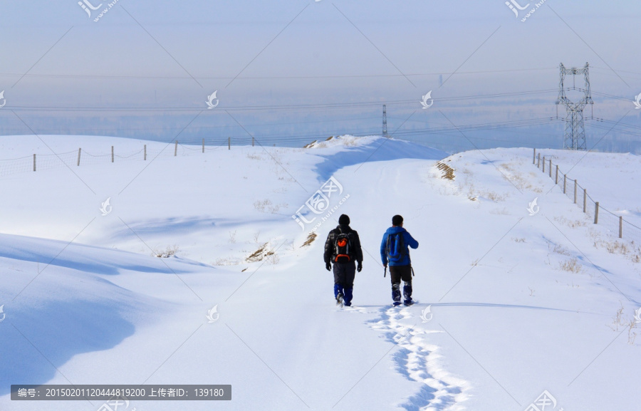 雪天户外