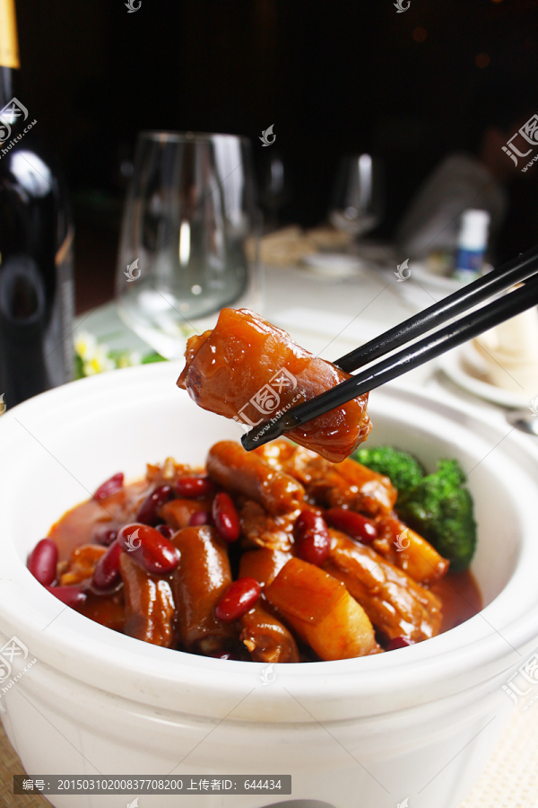 鲍汁红酒猪尾