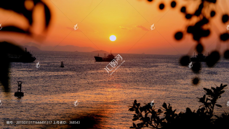 伶仃岛日落,渔船