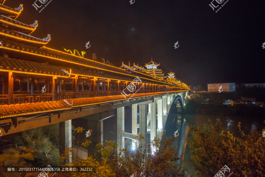 三江风雨桥,夜景