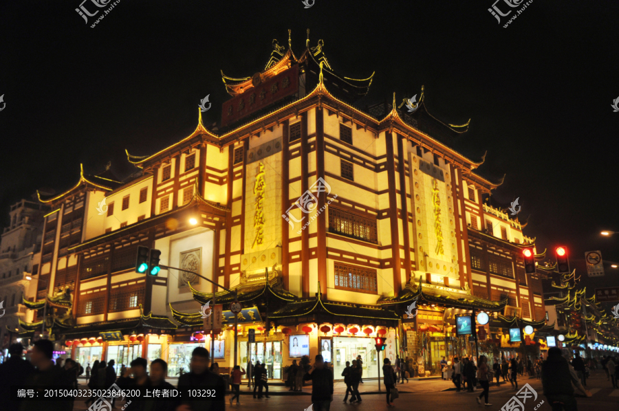 上海豫园老饭店楼阁夜景