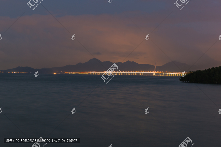 深圳湾夜景