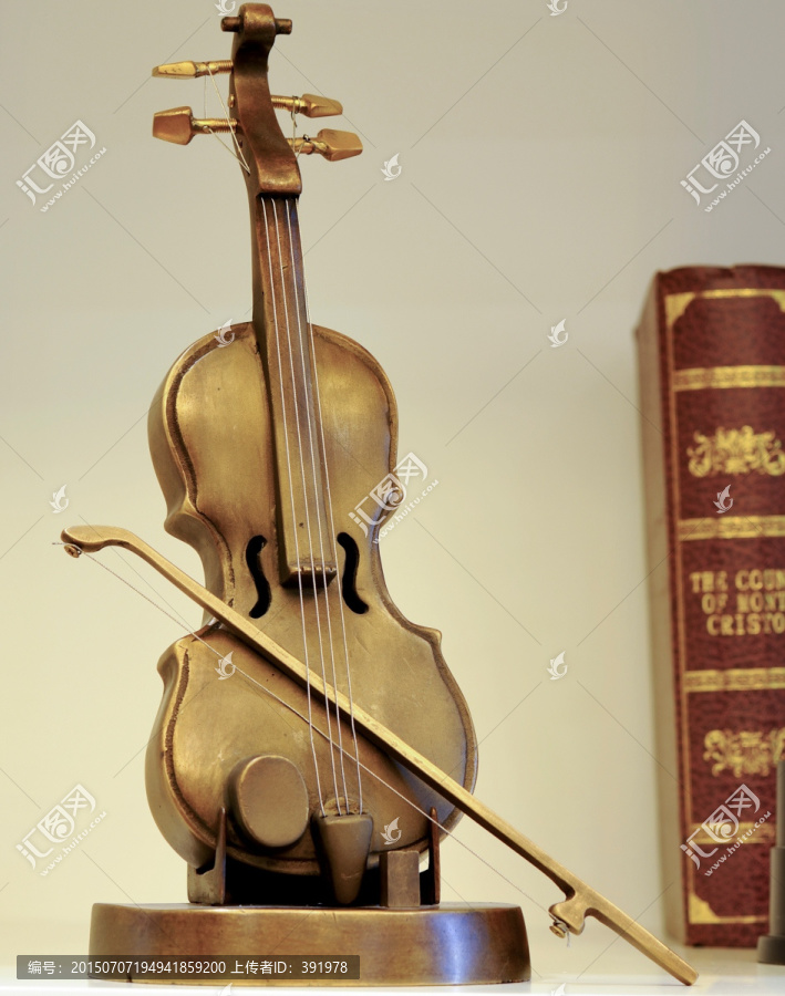 一架小提琴