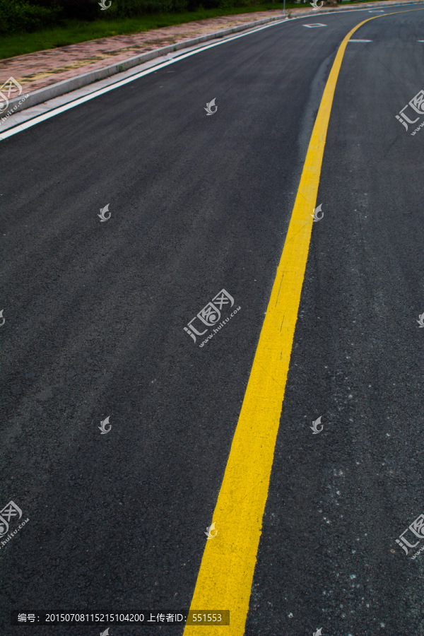 道路