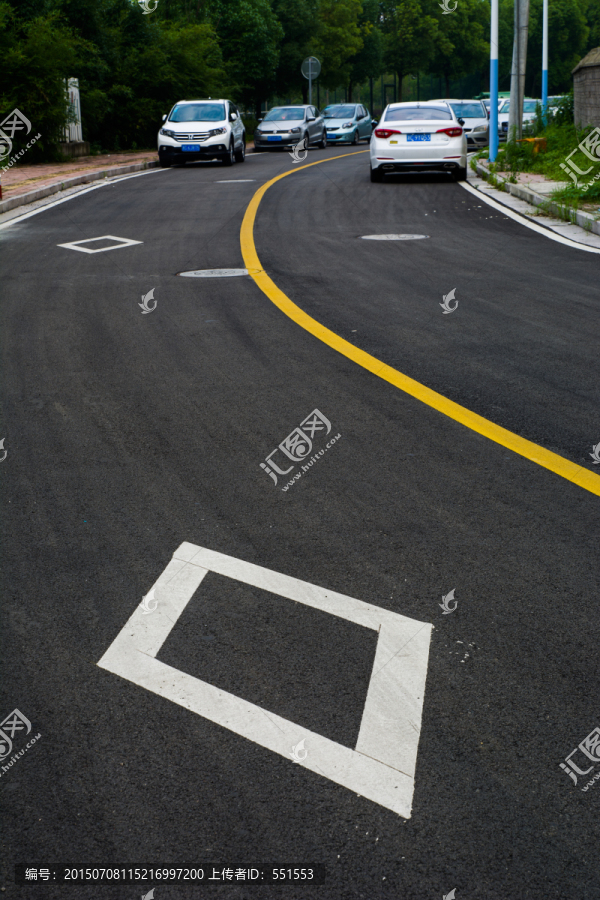 小区道路
