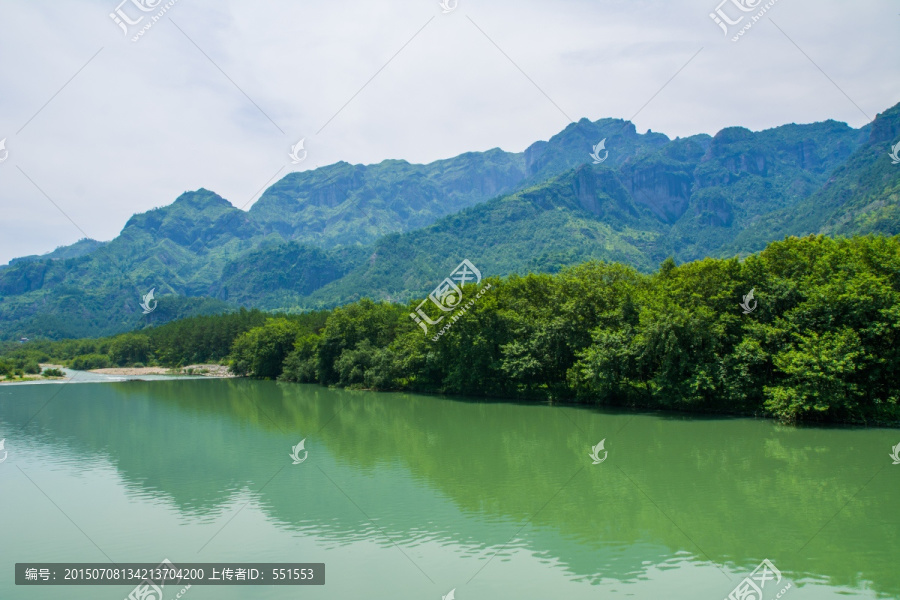 山水