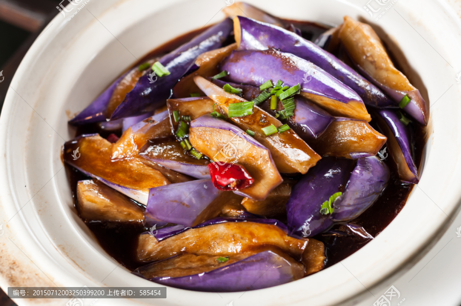 鱼香茄子煲
