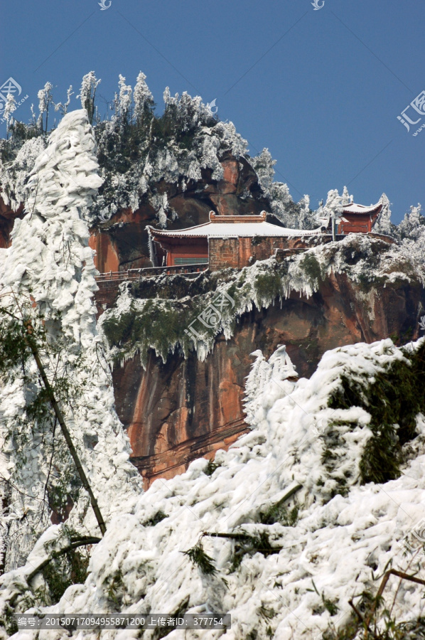 丹山雪景