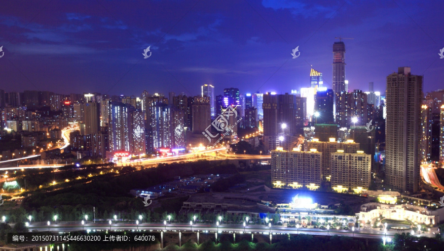 重庆两江新区观音桥商圈夜景