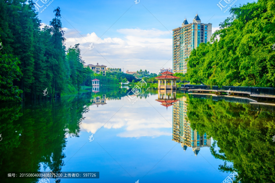 楼盘地产湖景花园