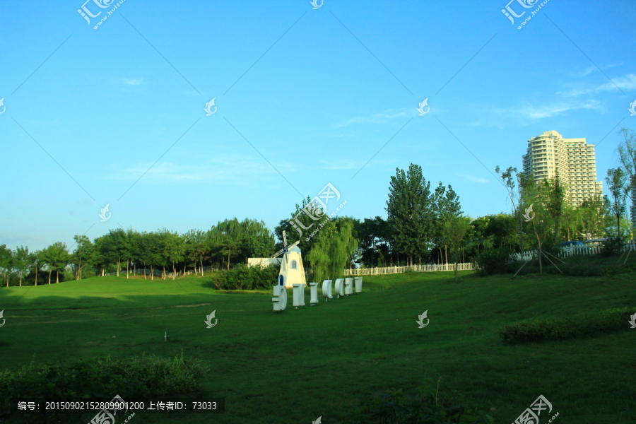 荷兰风车,草坪