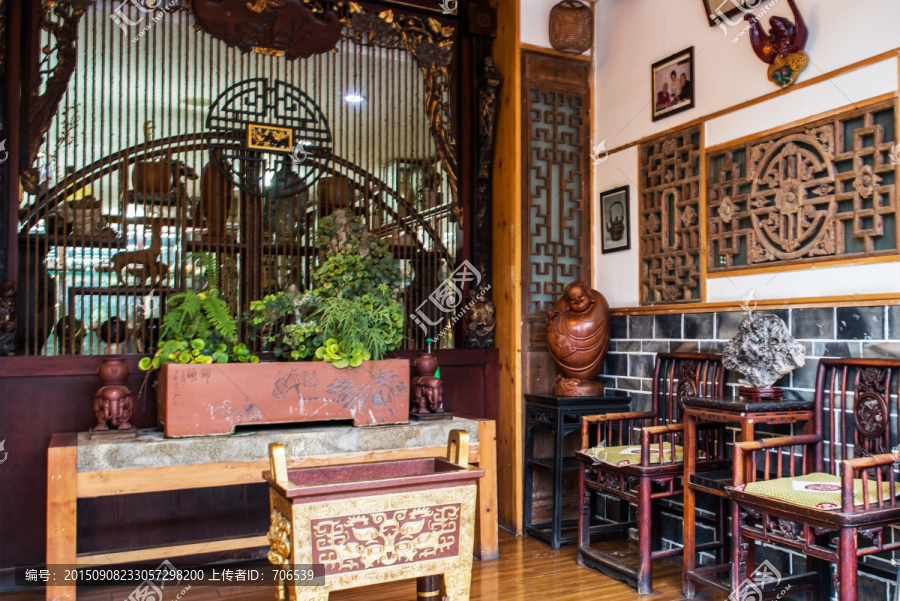 古玩店,内景装饰,古玩店橱窗
