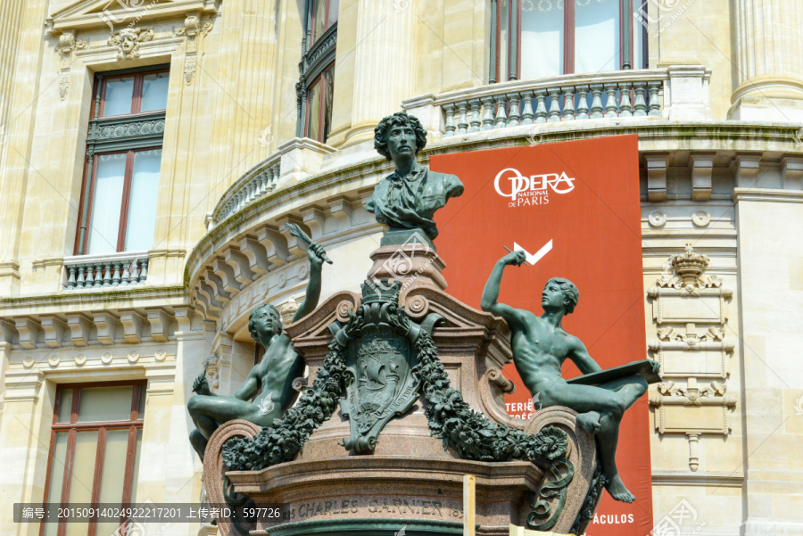 法国巴黎歌剧院加尼叶雕像
