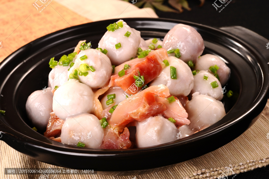 葱油腊鸡芋艿煲