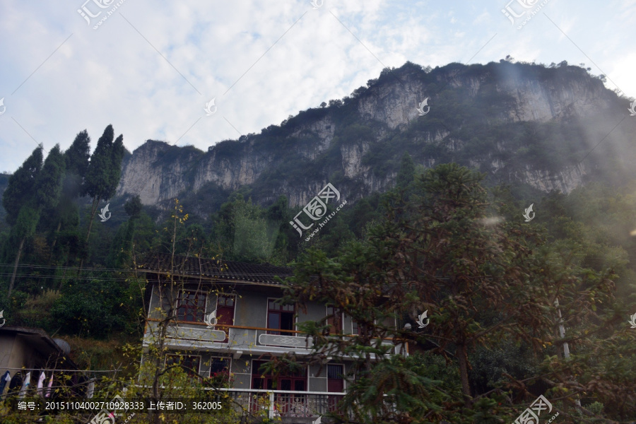 山里人家,山间人家