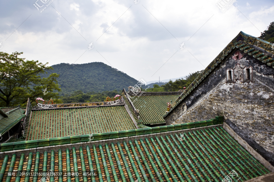 琉璃瓦屋顶